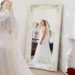 Diana room Veil Helen E